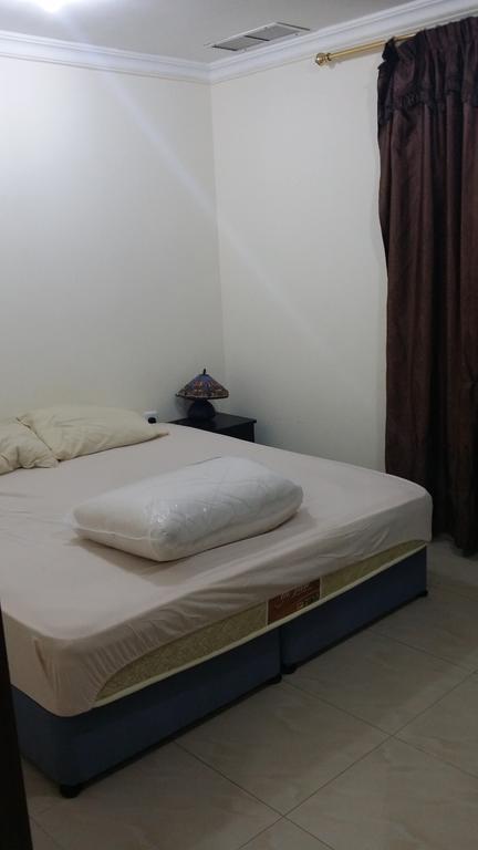 Red Tower Furnished Apartments Mahboula Ruang foto