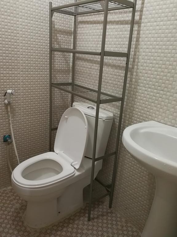 Red Tower Furnished Apartments Mahboula Bagian luar foto